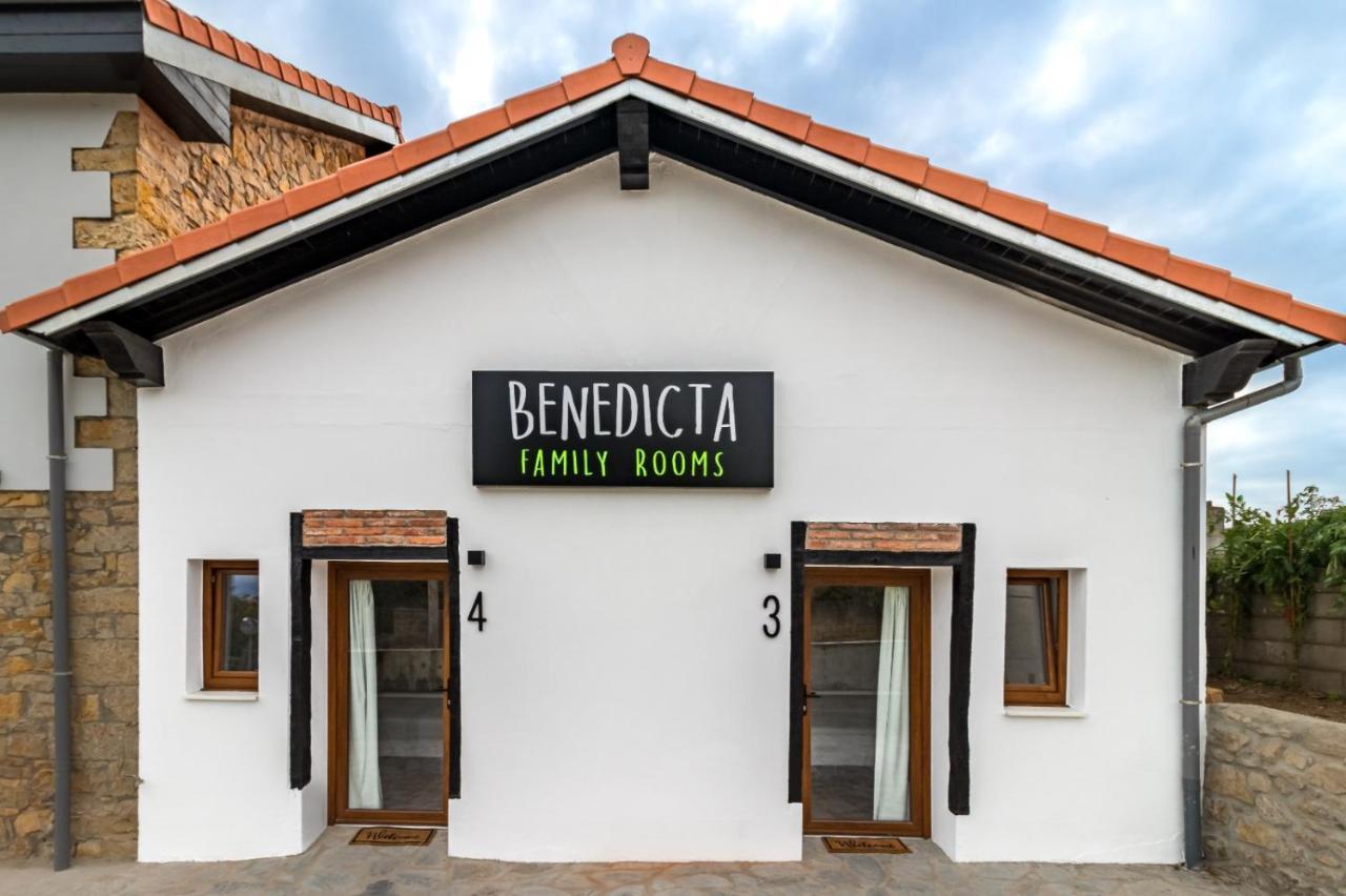 Benedicta Family Rooms Suances Bagian luar foto